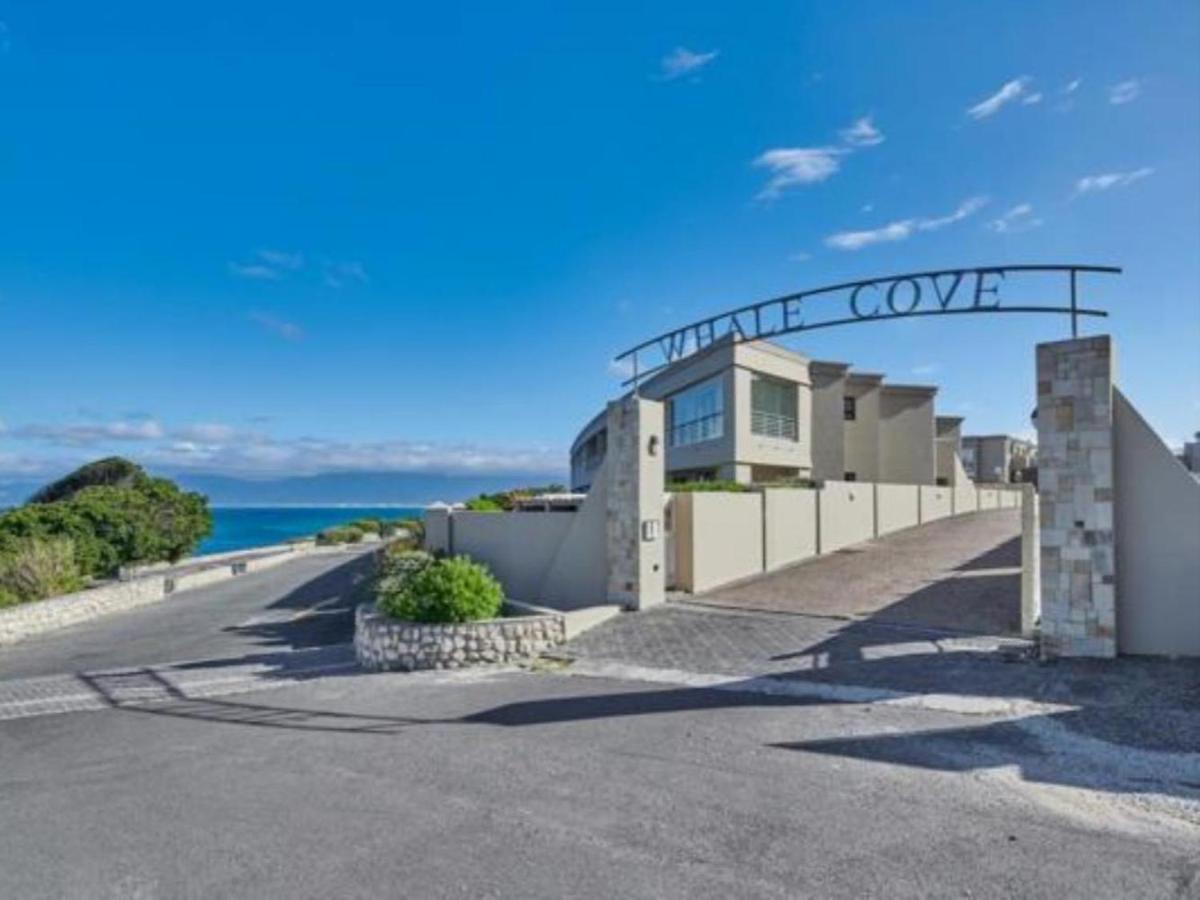The View At Whale Cove De Kelders Exterior foto