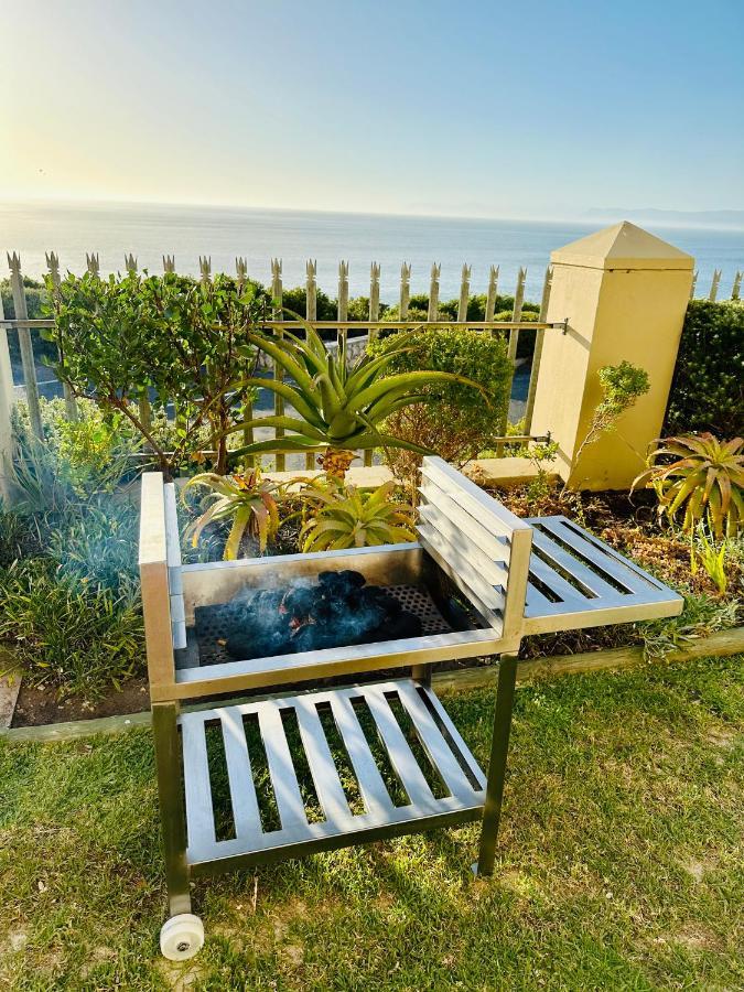 The View At Whale Cove De Kelders Exterior foto